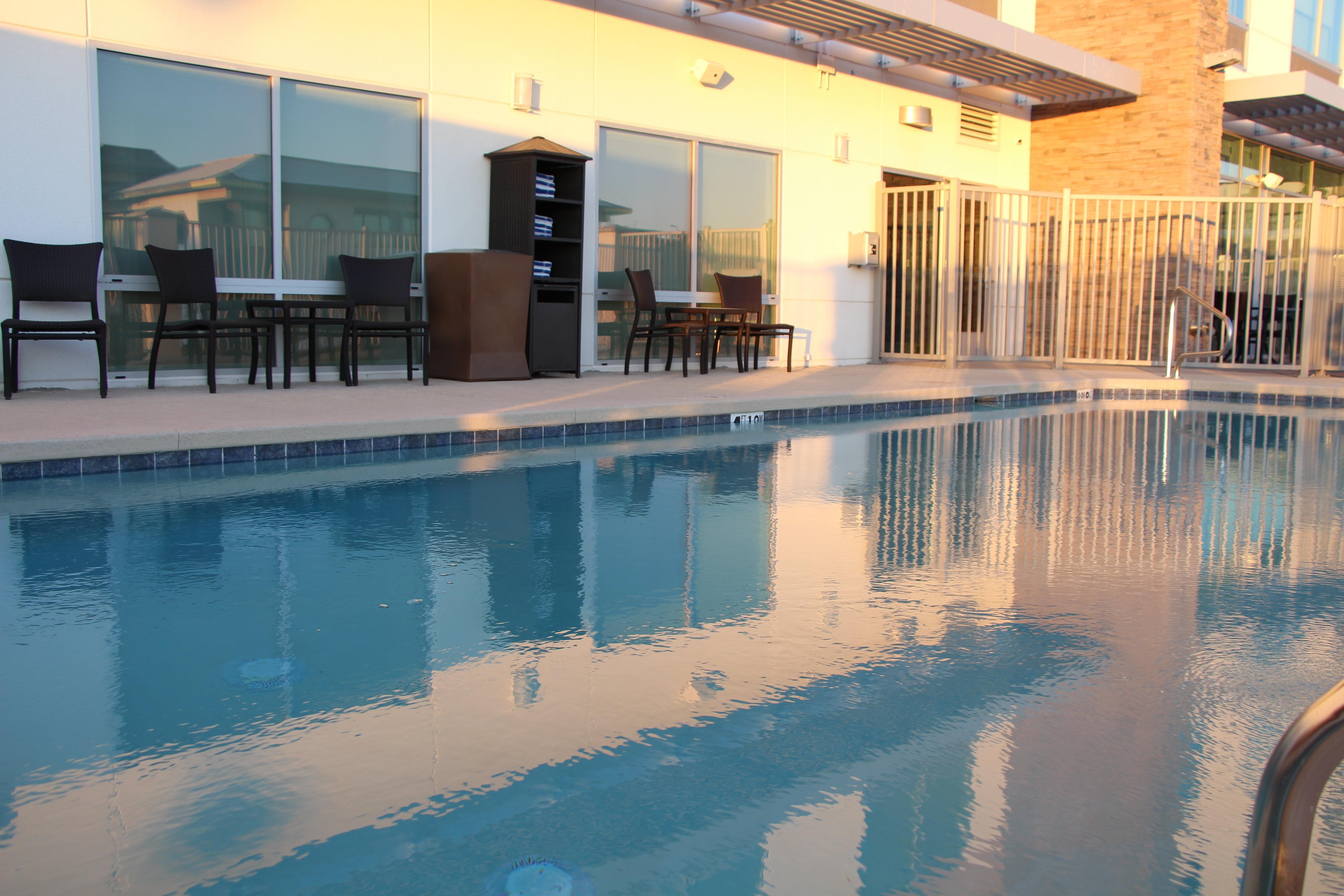 Holiday Inn Express & Suites - Phoenix - Airport North By Ihg Eksteriør billede